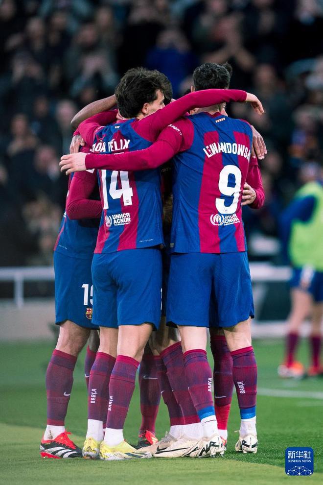 kaiyun官网包含转折点！巴塞罗那状态回暖；西甲集结日攻防权衡；压力陡增；数据趋势出现新变化的词条