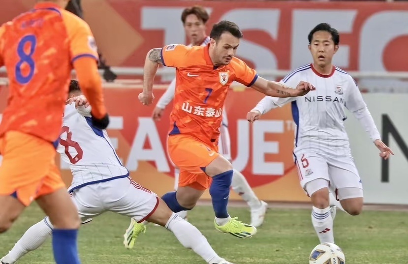 北京国安今晨官宣签约，志在中超名次提升，目标明确，临场指挥获称赞的简单介绍